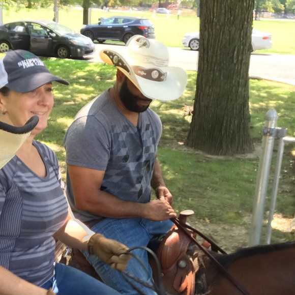 Meet your Posher, Darryl - Picture 1 of 1